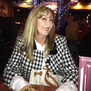 Meet your Posher, Cindy